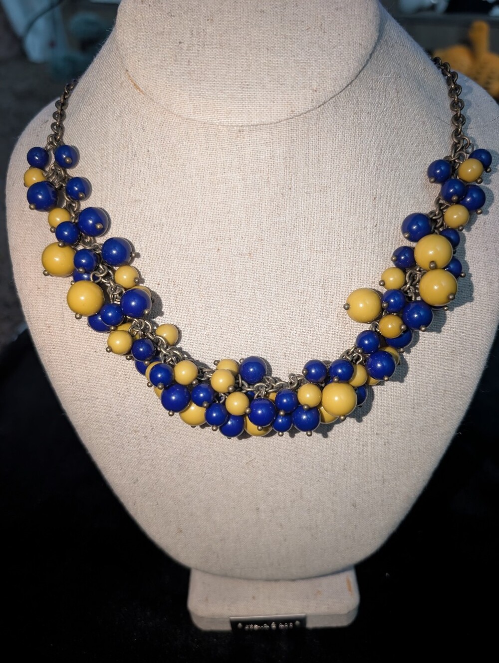 3/$15 Vintage SAQ Avon Blue and Yellow Cluster Bead Necklace